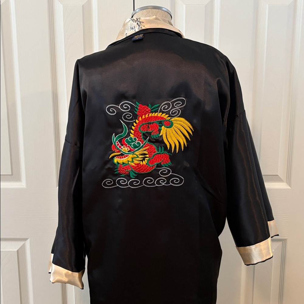Silk Reversible Kimono Style Robe. Elegant Thai Silk Size L - Picture 4 of 7